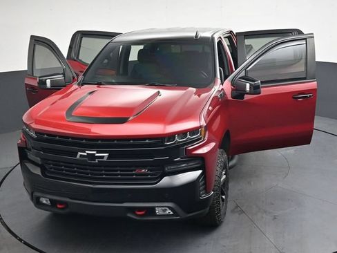 Used 2020 Chevrolet Silverado 1500 LT Trail Boss AWD/4WD image 38