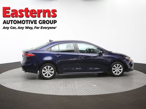 Used 2024 Toyota Corolla LE FWD image 43