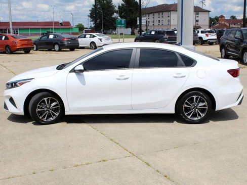 Used 2022 Kia Forte LXS w/ LXS Technology Package image 6