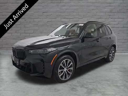 Used 2024 BMW X5 xDrive40i w/ M Sport Package AWD/4WD image 1