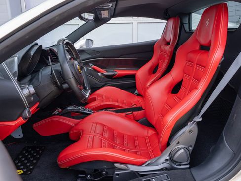 Used 2017 Ferrari 488 Spider RWD image 30