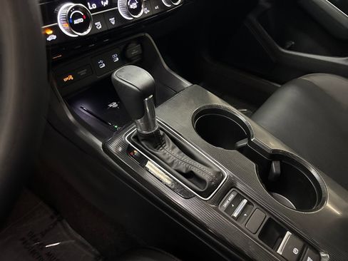 Used 2025 Honda Civic Sport Touring image 24