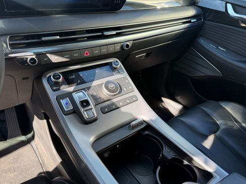 Certified 2024 Hyundai Palisade Calligraphy image 13