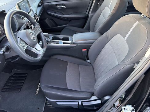 Used 2024 Nissan Sentra SV image 15