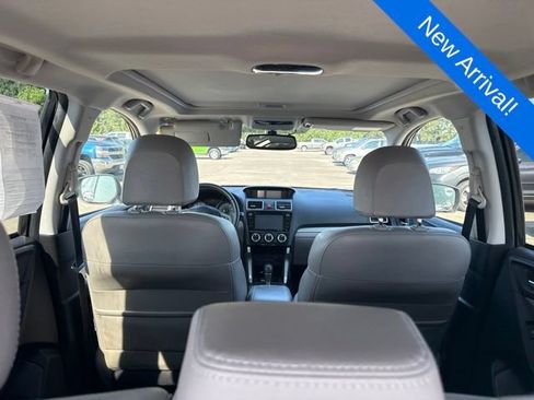 Used 2016 Subaru Forester 2.5i Limited w/ Popular Package #2 AWD/4WD image 10