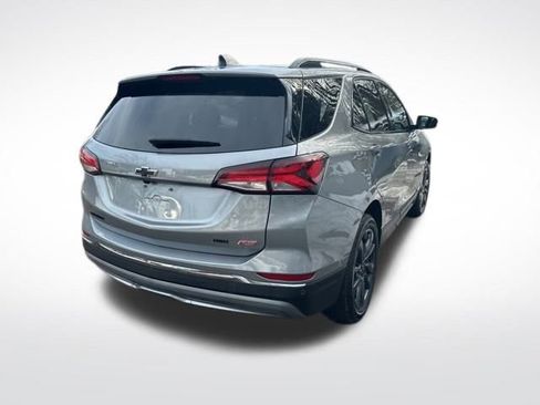 Used 2023 Chevrolet Equinox RS w/ LPO, Floor Liner Package image 5