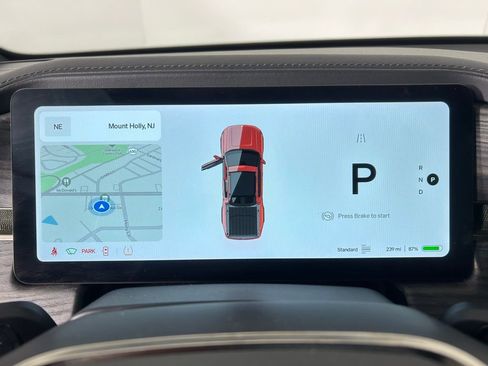 Used 2023 Rivian R1T Adventure image 25