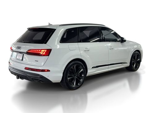 New 2026 Audi Q7 3.0T Premium Plus image 9