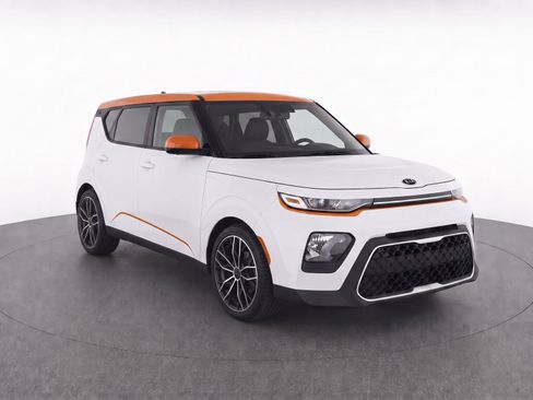 Used 2020 Kia Soul S FWD image 1