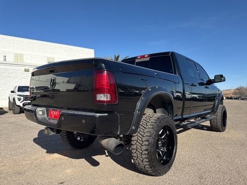 Used 2014 RAM 2500 Laramie w/ Black Appearance Group image 5