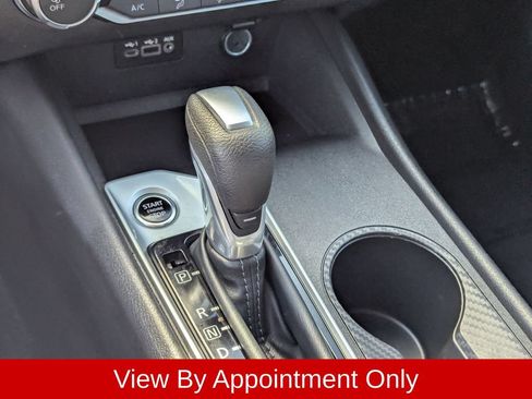 Used 2025 Nissan Altima 2.5 SV FWD image 20