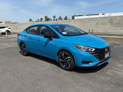 New 2025 Nissan Versa SR w/ Trunk Package