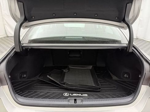 Used 2019 Lexus ES 350 w/ Premium Package FWD image 33