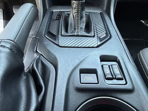 Used 2022 Subaru Crosstrek 2.5i Sport w/ Moonroof Package image 37