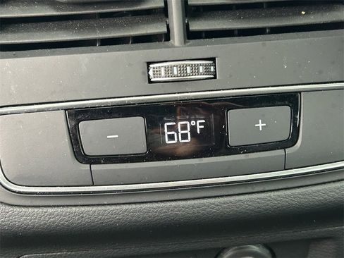 Used 2025 Audi A5 2.0T Premium Plus image 24