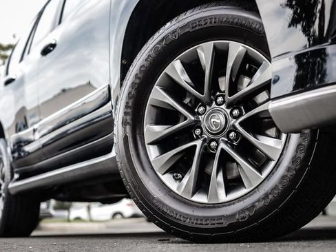 Used 2018 Lexus GX 460 Premium AWD/4WD image 15