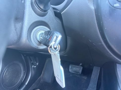 Used 2019 Kia Soul + FWD image 18
