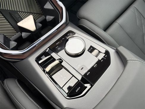 Certified 2025 BMW X3 xDrive30i w/ Premium Package image 26