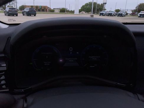 Used 2025 Toyota Camry XLE w/ Premium Package image 13