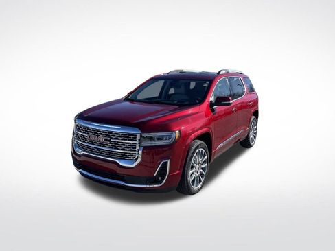 Used 2023 GMC Acadia Denali w/ Denali Ultimate Package image 9