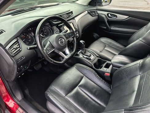Used 2020 Nissan Rogue Sport SL FWD image 13