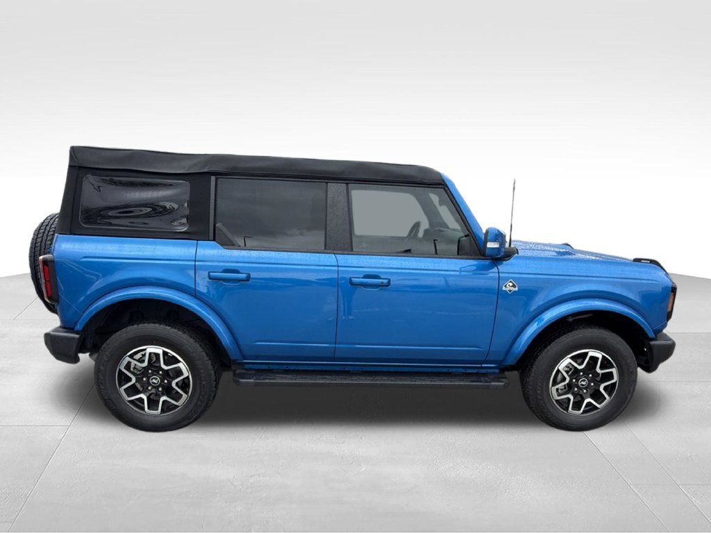 Used 2024 Ford Bronco Outer Banks AWD/4WD image 8
