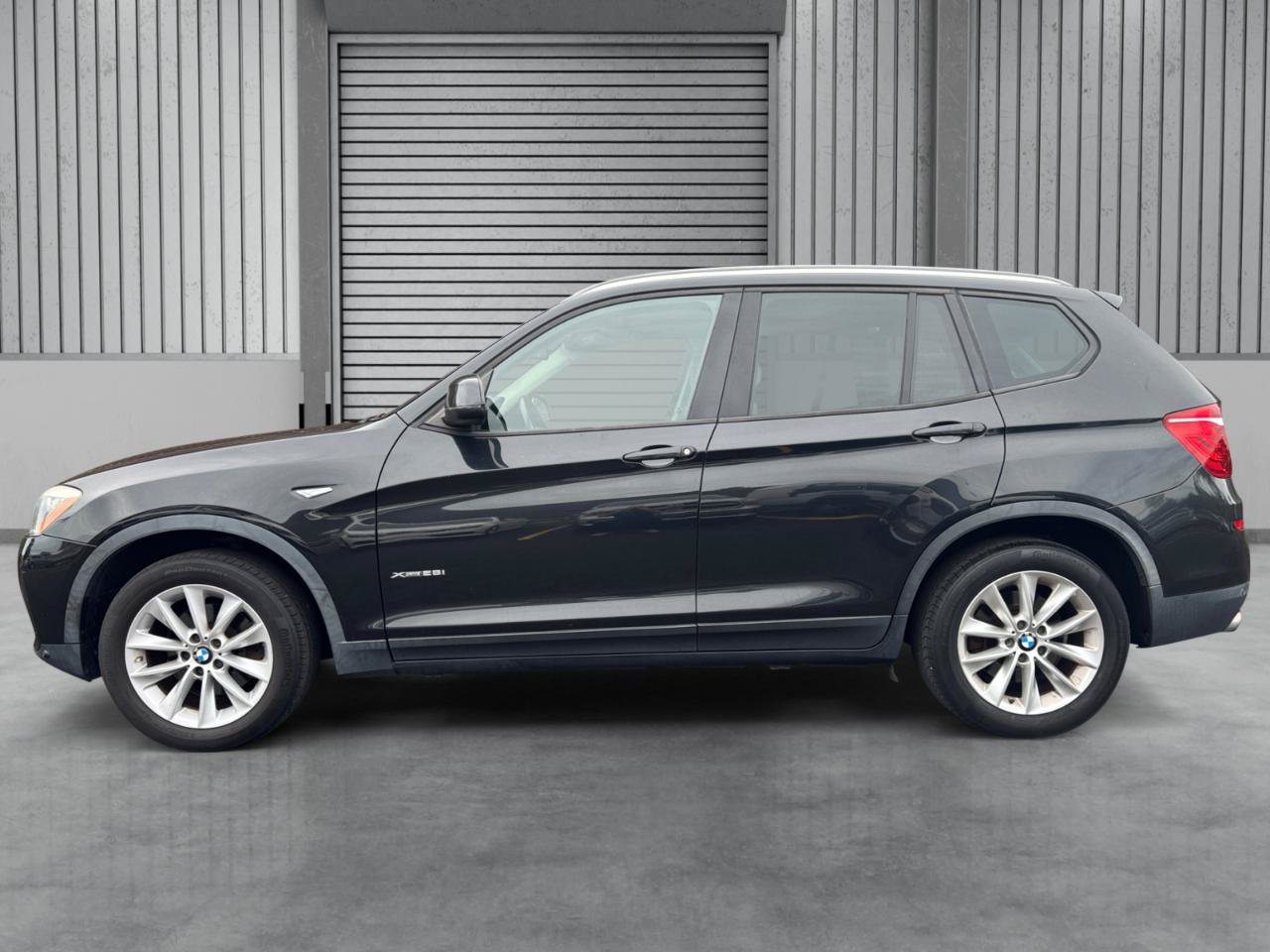 Used 2017 BMW X3 xDrive28i AWD/4WD image 30