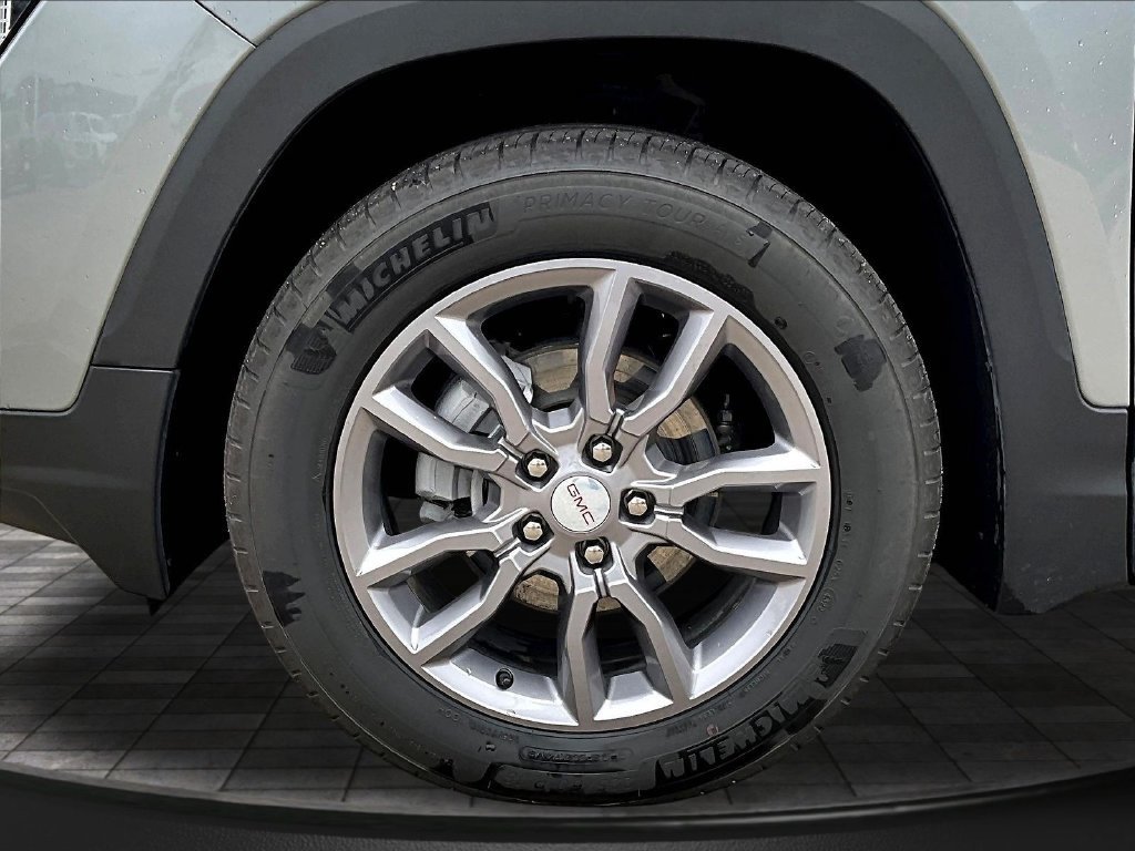 Used 2023 GMC Terrain SLT AWD/4WD image 36