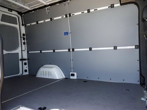 New 2026 Mercedes-Benz Sprinter 2500 image 17