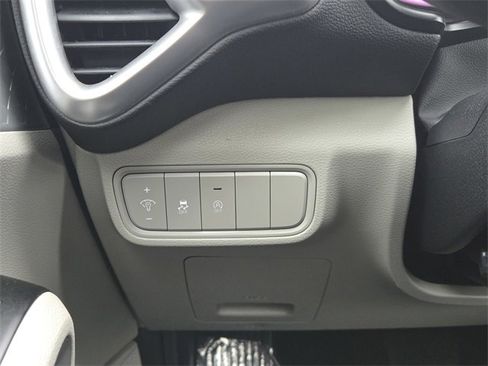 Certified 2023 Kia Soul LX w/ LX Technology Package image 21