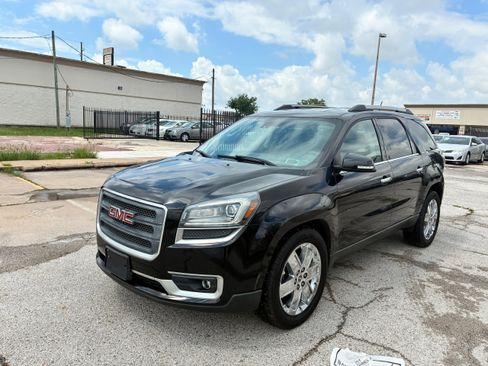 Used 2017 GMC Acadia Limited SLT AWD/4WD image 3