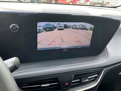 Used 2025 Buick Encore GX Preferred AWD/4WD image 13