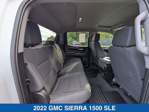 Used 2022 GMC Sierra 1500 SLE image 35