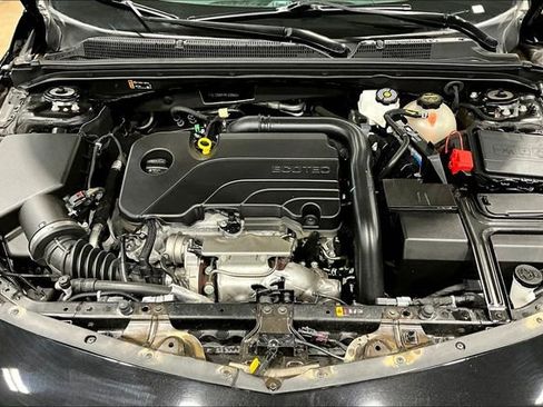 Used 2024 Chevrolet Malibu LT FWD image 28