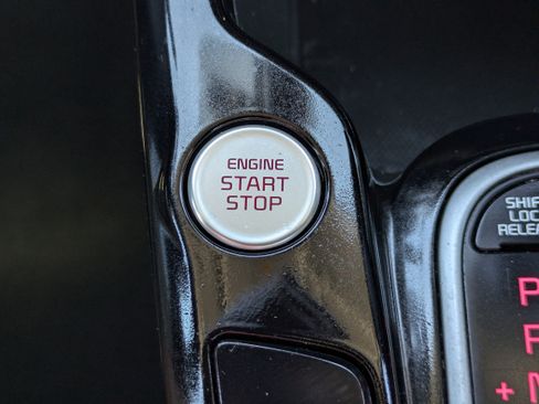 Used 2022 Kia Soul S FWD image 29