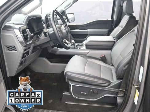 Used 2023 Ford F150 Lariat w/ Trailer Tow Package image 18