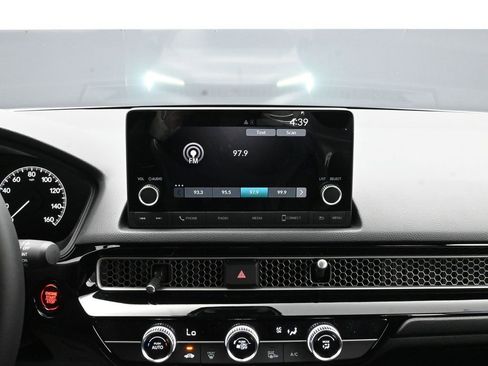 Used 2025 Honda Civic Sport image 42