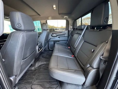 Used 2025 GMC Sierra 1500 SLT w/ SLT Premium Plus Package image 22