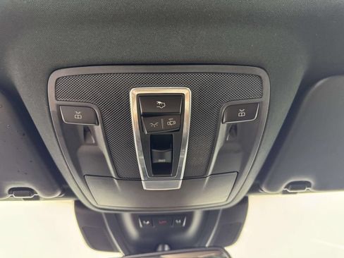 Used 2017 Mercedes-Benz GLS 450 4MATIC image 25