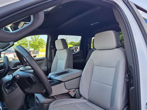 Used 2025 Chevrolet Silverado 1500 LT w/ Protection Package AWD/4WD image 21