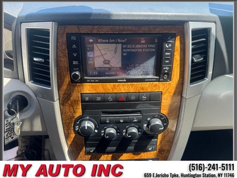 Used 2008 Jeep Grand Cherokee Limited AWD/4WD image 17