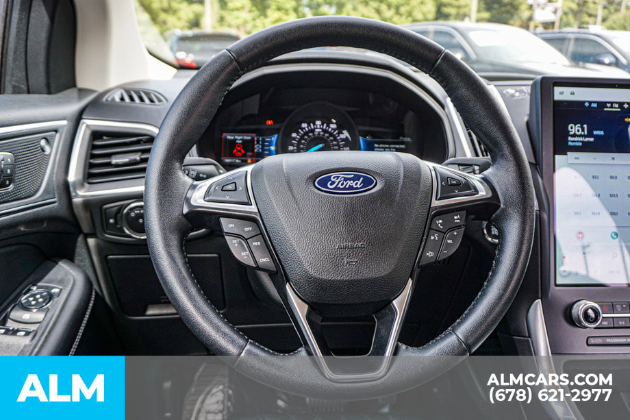 Used 2023 Ford Edge Titanium w/ Cargo Accessory Package AWD/4WD image 27