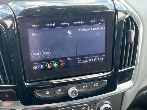 Used 2021 Chevrolet Traverse LT AWD/4WD image 30