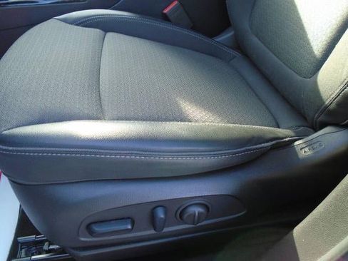 Certified 2023 Buick Encore GX Select w/ Sport Touring Package image 17