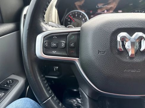 Used 2022 RAM 1500 Big Horn AWD/4WD image 18