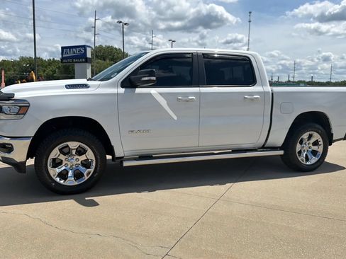 Used 2019 RAM 1500 Big Horn AWD/4WD image 6
