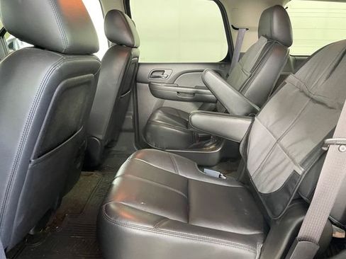 Used 2013 Chevrolet Tahoe LT image 12