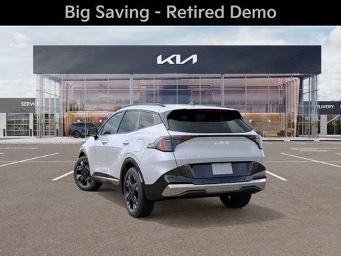 New 2026 Kia Sportage SX image 4