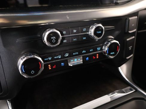 Used 2021 Ford F150 Lariat AWD/4WD image 8
