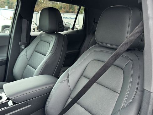 New 2026 Chevrolet Equinox LT w/ Convenience Package II image 27